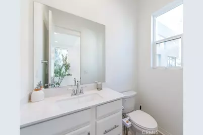 128 Keeper, Irvine, CA 92618 - Photo 12
