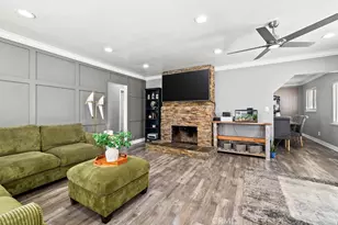 18657 E Laxford Rd, Covina, CA 91722 - Photo 6