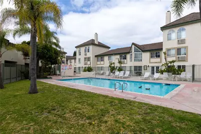 15000 Downey, Paramount, CA 90723 - Photo 12