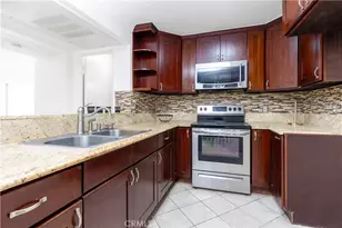 15000 Downey, Paramount, CA 90723 - Photo 4