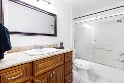 15000 Downey, Paramount, CA 90723 - Photo 10