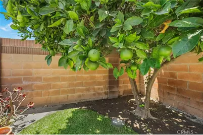 19541 Hartsdale, Huntington Beach, CA 92646 - Photo 30