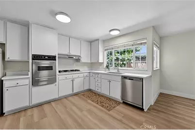 19541 Hartsdale, Huntington Beach, CA 92646 - Photo 8