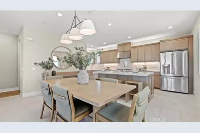 825 Sonia, Irvine, CA 92618 - Photo 6
