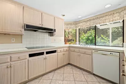 25502 Ponce Court, Laguna Hills, CA 92653 - Photo 8