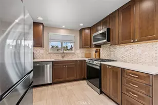 22052 Islander, Huntington Beach, CA 92646 - Photo 20