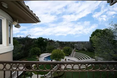 10472 Villa Del Cerro, Santa Ana, CA 92705 - Photo 22