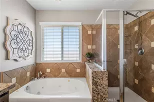 11385 Trinity Rd, Oak Hills, CA 92344 - Photo 20