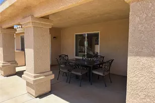 11385 Trinity Rd, Oak Hills, CA 92344 - Photo 28