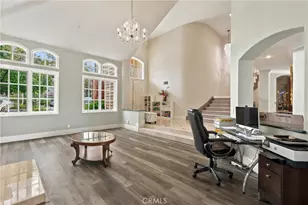 18682 Jockey Cir, Huntington Beach, CA 92648 - Photo 12