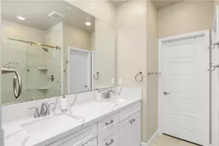 19239 Tideline Ct, Huntington Beach, CA 92648 - Photo 20