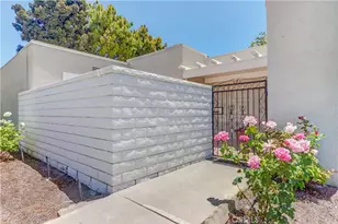 2006 Via Mariposa, Laguna Woods, CA 92637 - Photo 30