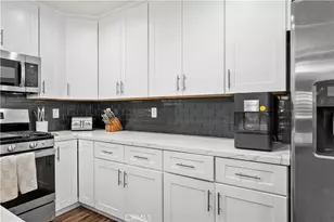 16408 Valencia, Fontana, CA 92335 - Photo 12