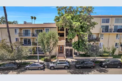 5257 Radford Avenue #208, Valley Village, CA 91607 - Photo 4