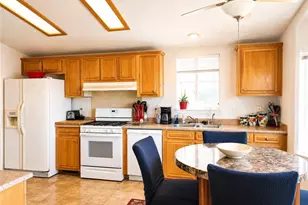 19361 Brookhurst, Huntington Beach, CA 92646 - Photo 8