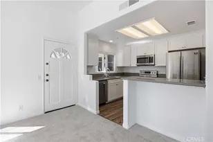 2960 Champion, Tustin, CA 92782 - Photo 4