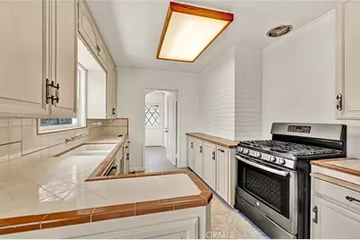 2506 N Spurgeon, Santa Ana, CA 92706 - Photo 6