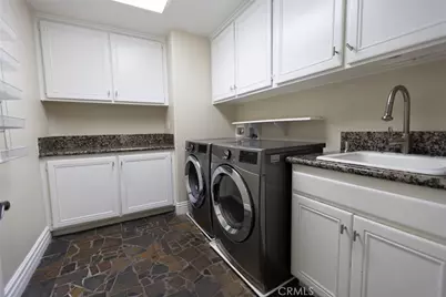 2605 Augusta, Tustin, CA 92782 - Photo 36
