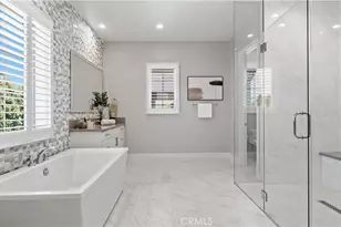 117 Interstellar, Irvine, CA 92618 - Photo 40