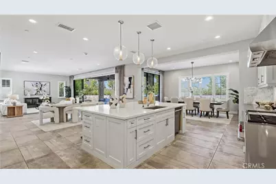 117 Interstellar, Irvine, CA 92618 - Photo 22