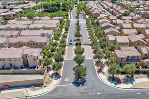 142 Paseo Bravo, Palm Desert, CA 92211 - Photo 32
