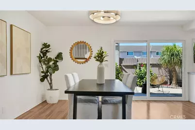 2160 W Wellington Circle, Anaheim, CA 92804 - Photo 2