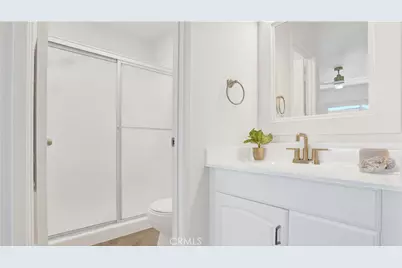 2160 W Wellington Circle, Anaheim, CA 92804 - Photo 14