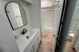3050 Rue D’Orleans, San Diego, CA 92110 - Photo 8