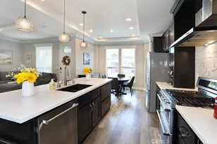 121 Estrella, Tustin, CA 92780 - Photo 8