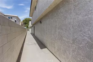 16941 Hoskins, Huntington Beach, CA 92649 - Photo 6