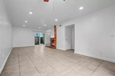 4526 Heil, Huntington Beach, CA 92649 - Photo 4
