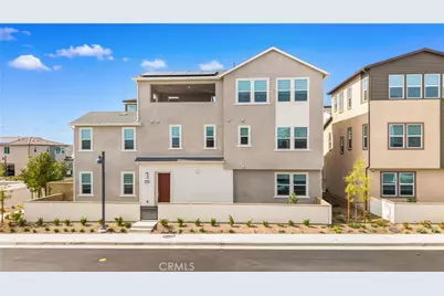 201 Yerba, Irvine, CA 92618 - Photo 4