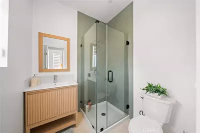 201 Yerba, Irvine, CA 92618 - Photo 28