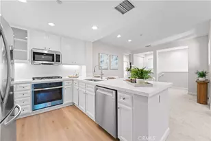 141 Danbrook, Irvine, CA 92603 - Photo 18