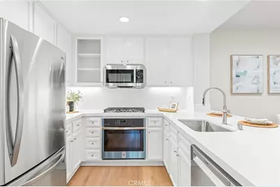 141 Danbrook, Irvine, CA 92603 - Photo 18