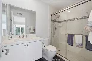19545 Woodlands Drive, Huntington Beach, CA 92648 - Photo 20