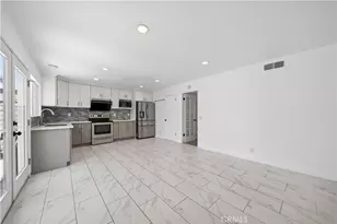 21725 Lake Vista, Lake Forest, CA 92630 - Photo 10