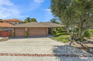 29752 Vacation, Canyon Lake, CA 92587 - Photo 1