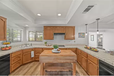 29752 Vacation, Canyon Lake, CA 92587 - Photo 8