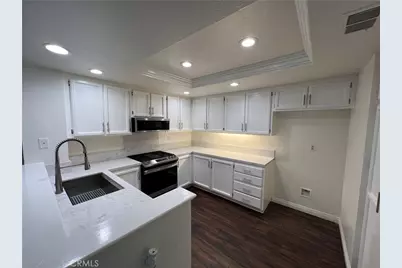 26467 Portola, Mission Viejo, CA 92692 - Photo 2