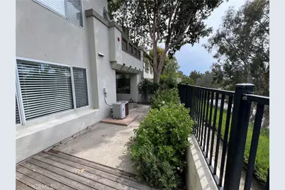 26467 Portola, Mission Viejo, CA 92692 - Photo 8