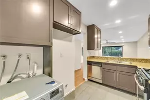 326 Tangelo, Irvine, CA 92618 - Photo 16