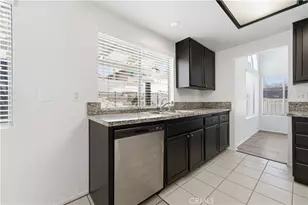 39853 Teal Dr, Murrieta, CA 92562 - Photo 10