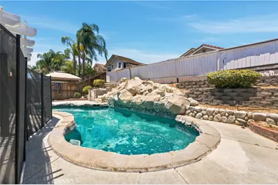39853 Teal Drive, Murrieta, CA 92562 - Photo 40