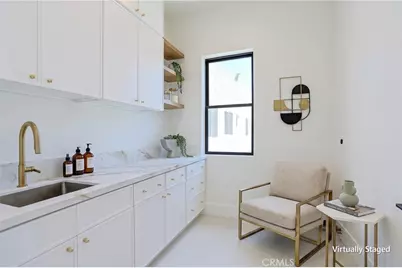 111 9th, Huntington Beach, CA 92648 - Photo 4