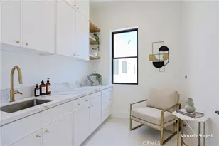 111 9th, Huntington Beach, CA 92648 - Photo 4