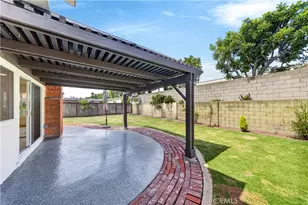 19051 Randi, Huntington Beach, CA 92646 - Photo 32