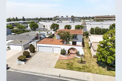 19051 Randi, Huntington Beach, CA 92646 - Photo 4
