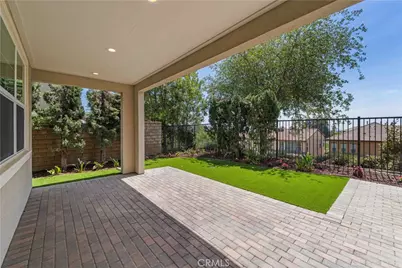 636 Boxwood Ln, Azusa, CA 91702 - Photo 18