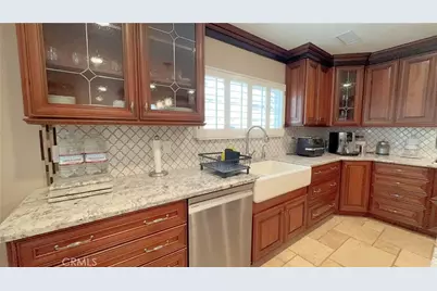 5418 Saratoga, Yorba Linda, CA 92886 - Photo 6